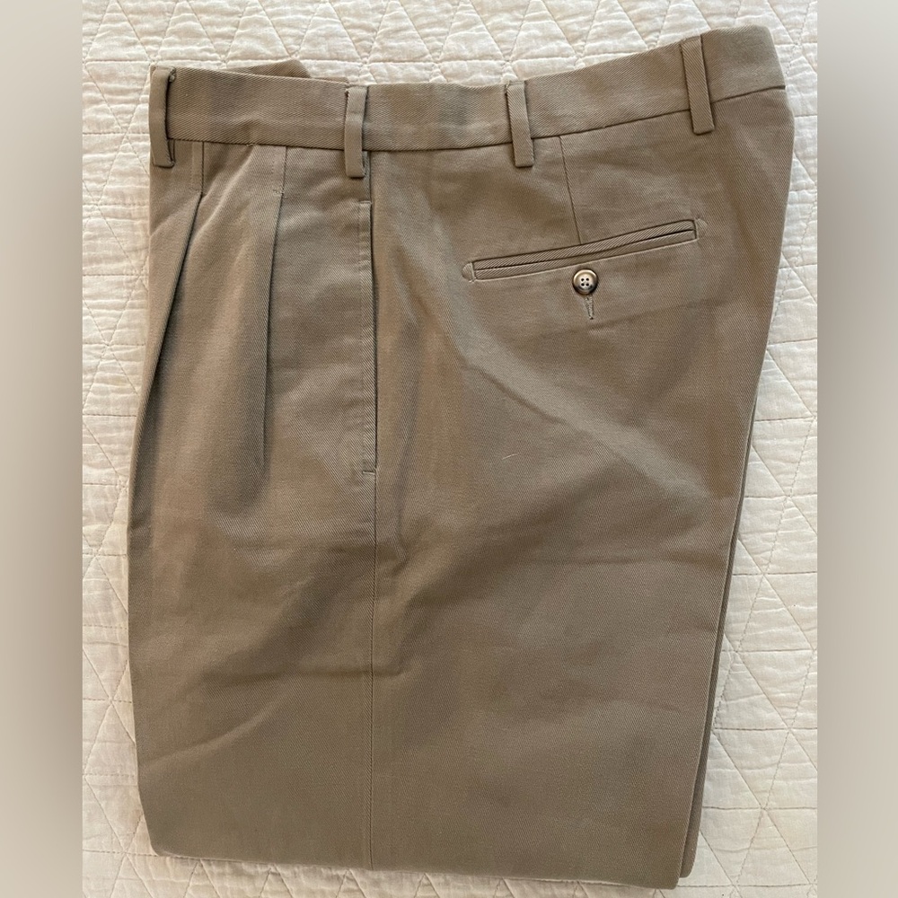 Faconnable Vintage Pleated Front Brushed Cotton Twill Pant in Taupe‎ Size 34